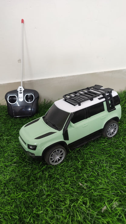 Toytoise Range Rover Defender Pullback Car – Stylish Fun in Miniature